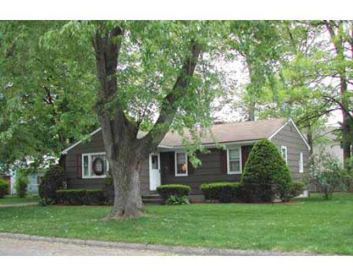 130 Carr St, Springfield, MA 01118 photo 1