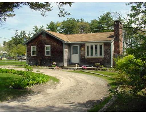 14 Swifts Beach Rd, Wareham, MA 02571 photo 1