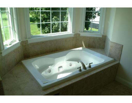 7 Jenna Cir, Needham, MA 02492 photo 5