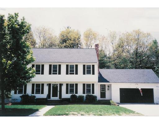 28 Hitching Post Dr, Walpole, MA 02081 photo 1