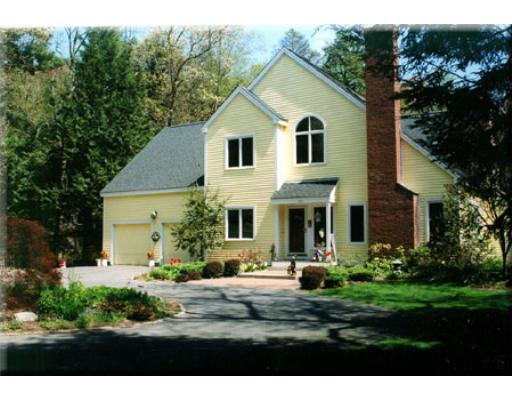 132 Common Ln, Beverly, MA 01915 photo 1