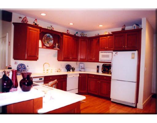 132 Common Ln, Beverly, MA 01915 photo 7