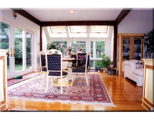 132 Common Ln, Beverly, MA 01915 photo 2