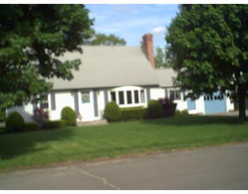 16 Crestview Dr, West Springfield, MA 01089 photo 1
