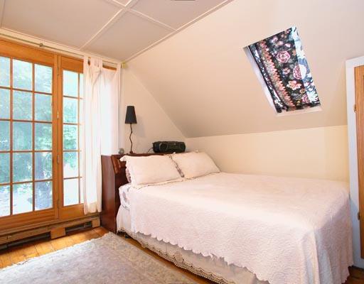 11 White Pl, Brookline, MA 02445 photo 4