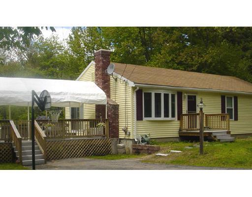 61 Edwards Rd, Townsend, MA 01469 photo 1