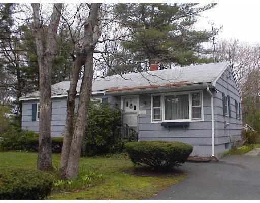 9 Cromesett Rd, Wareham, MA 02571 photo 1