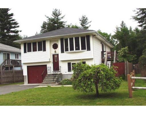 351 Parkerview St, Springfield, MA 01129 photo 1