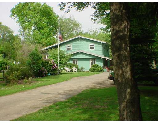 450 Pleasant St, Canton, MA 02021 photo 1