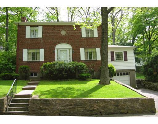 131 Richdale Rd, Needham, MA 02494 photo 1