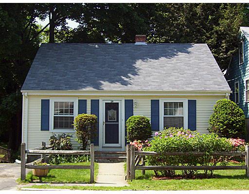 39 Arlington Rd, Dedham, MA 02026 photo 1