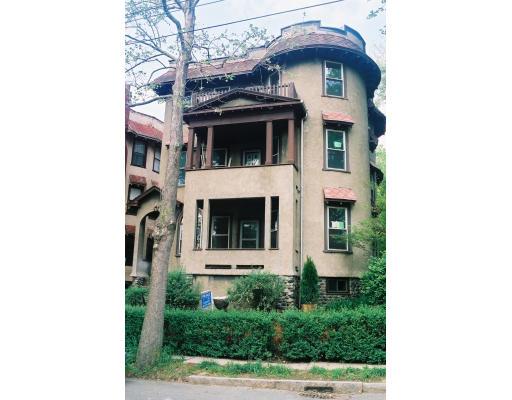 185 Rawson Rd #1, Brookline, MA 02445 photo 1