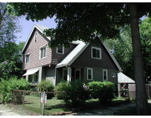 729 White St, Springfield, MA 01108 photo 1