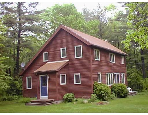 6 Carver Rd W, Shutesbury, MA 01072