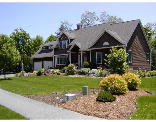 2 Drummond Ct, Danvers, MA 01923 photo 1