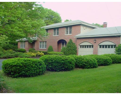 53 Wanders Dr, Hingham, MA 02043 photo 1