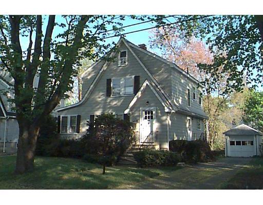 124 Howard St, Reading, MA 01867 photo 1