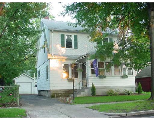 108 Dana St, Springfield, MA 01104 photo 1