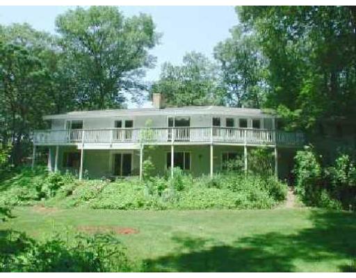 4 Bruce, Danvers, MA 01923 photo 1