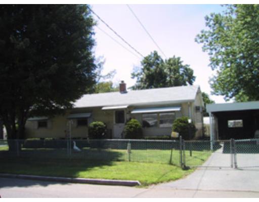 52 Berger St, Chicopee, MA 01020 photo 1