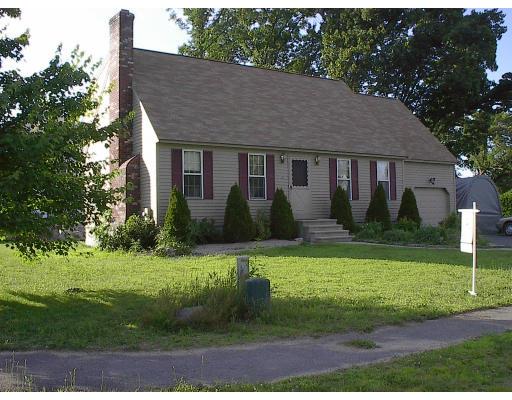 3 Flint Pond Rd, Worcester, MA 01604 photo 1
