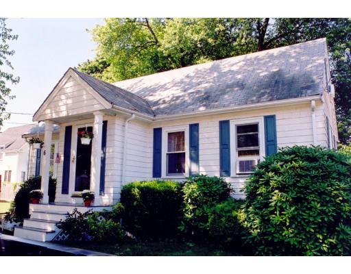 6 Cherry St, Saugus, MA 01906 photo 1