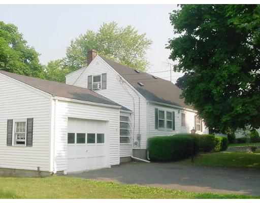 61 Liberty St, Danvers, MA 01923 photo 1