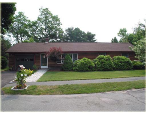 3 Cherry Rd, Beverly, MA 01915 photo 2