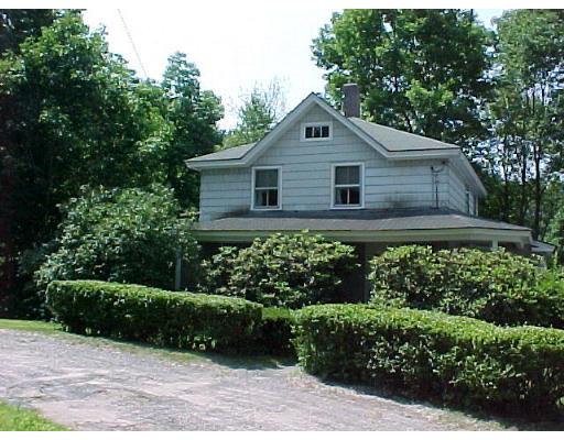106 Hampstead Pl, Athol, MA 01331 photo 1