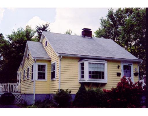 40 Wright Ave, Holbrook, MA 02343 photo 1