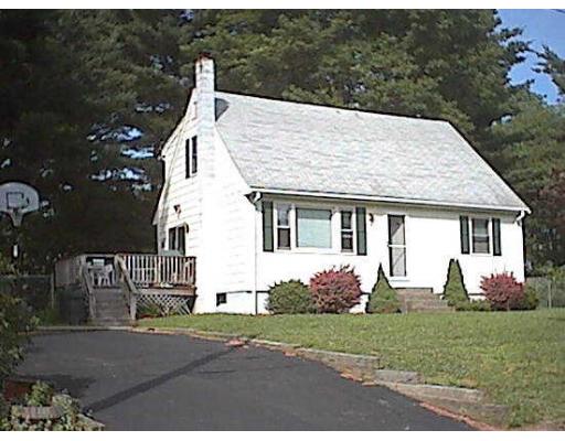298 Temi Rd, Raynham, MA 02767 photo 1