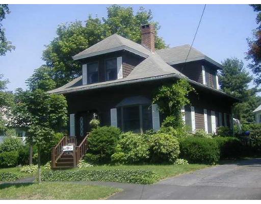 247 E Lothrop St, Beverly, MA 01915 photo 1