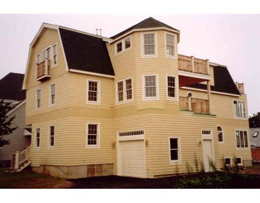 31 Lothrop St, Beverly, MA 01915 photo 8