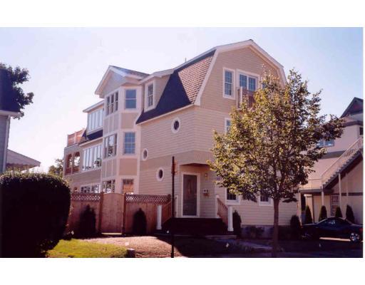 31 Lothrop St, Beverly, MA 01915 photo 1