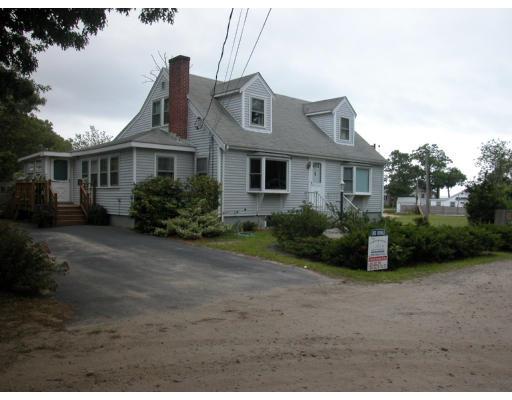 8 T St, Wareham, MA 02571 photo 1