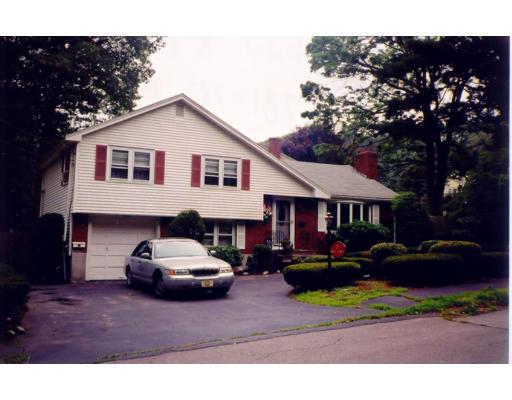 179 Scott Cir, Dedham, MA 02026 photo 1