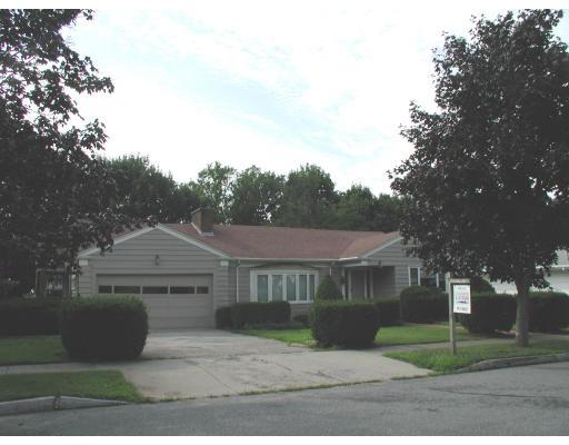 1108 Highland Ave, Fall River, MA 02720 photo 1