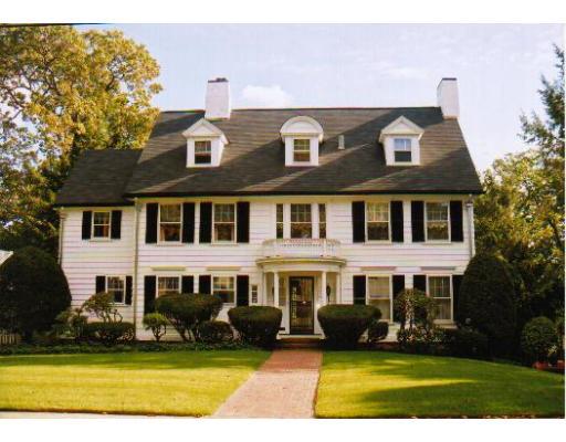 16 Everett Ave, Winchester, MA 01890 photo 1