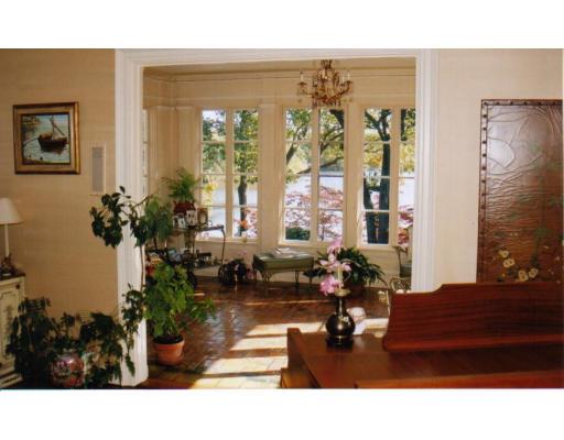 16 Everett Ave, Winchester, MA 01890 photo 4