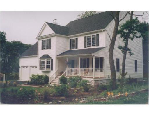 3 Rowley St, Hull, MA 02045 photo 1