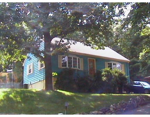 62 School St, Saugus, MA 01906 photo 1