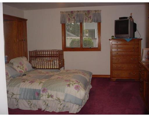 355 Plain St, Braintree, MA 02184 photo 5