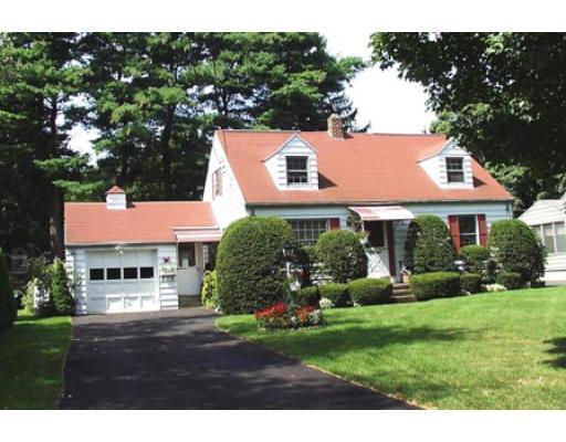 48 Lumae St, Springfield, MA 01119 photo 1