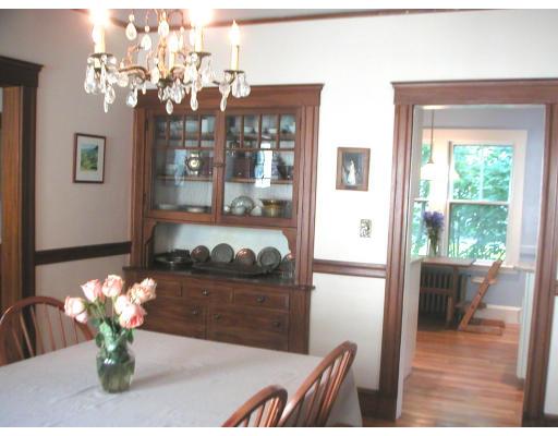 264 Appleton St, Arlington, MA 02476 photo 3