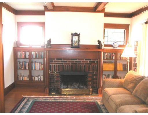 264 Appleton St, Arlington, MA 02476 photo 2