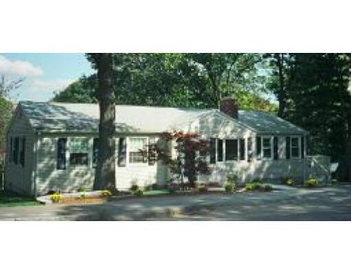 89 County Rd, Reading, MA 01867 photo 1