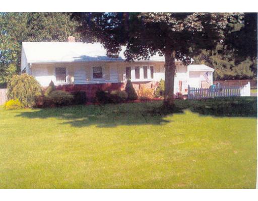 86 Hermitage Dr, Springfield, MA 01129 photo 1