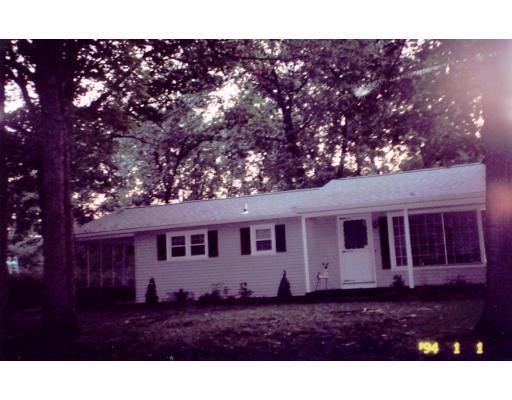 122 4th Ave, Chicopee, MA 01020 photo 1