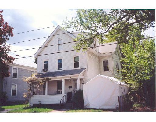 9 Eames St, Framingham, MA 01702 photo 1