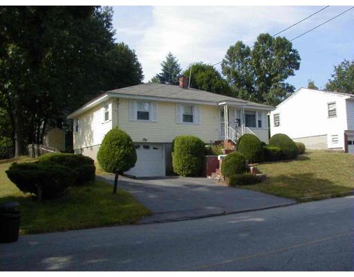 91 Everett St, Lawrence, MA 01843 photo 1